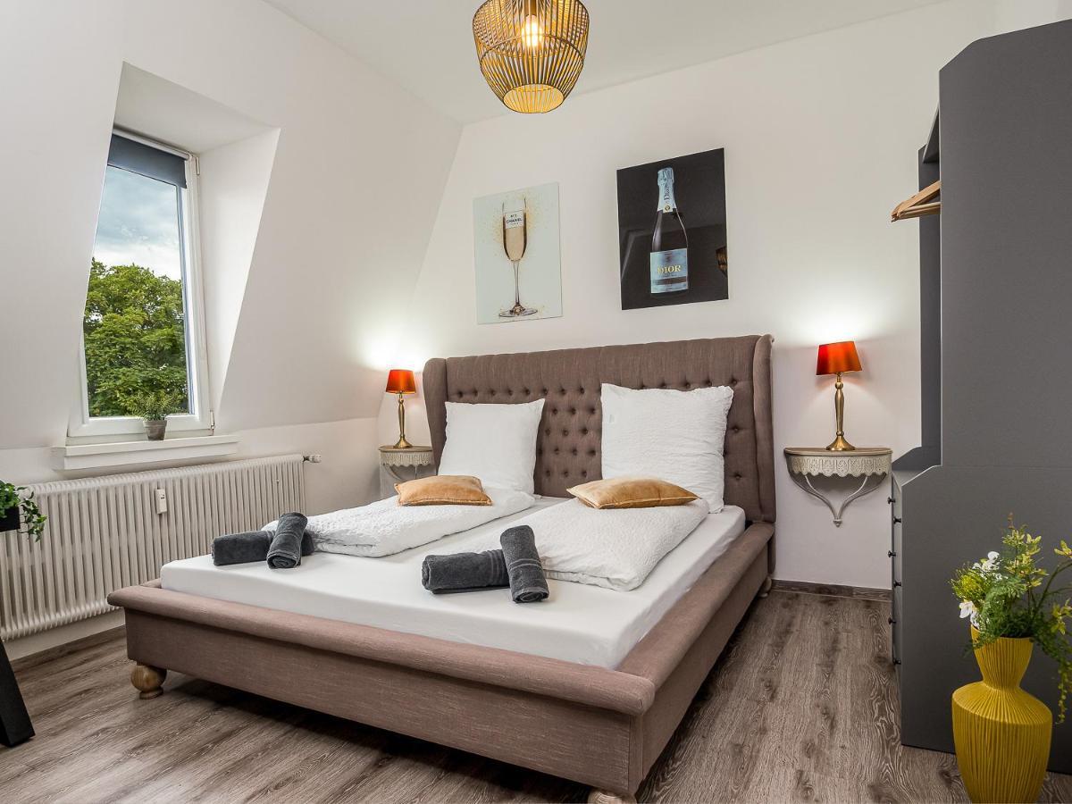 Fabelhafte Apartments Zum Wohlfuehlen Mit Junik Apartments Duisburgo Exterior foto